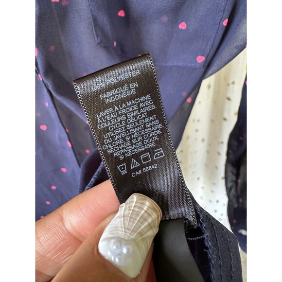 Express Women's Sheer Navy Polka Dot Hearts Button Down Portofino Shirt M - Picture 7 of 7
